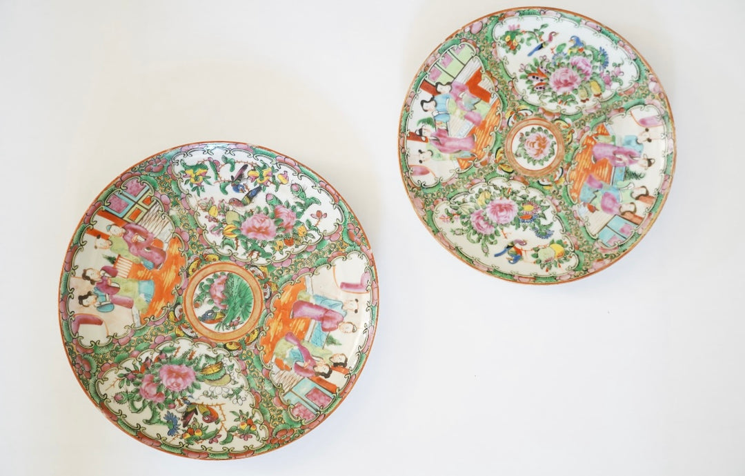 ANTIQUE ROSE MEDALLION PLATES