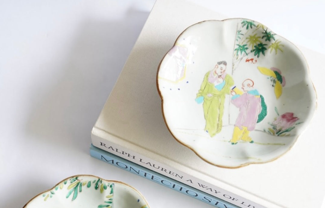 Famille Rose pedestal