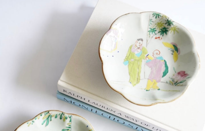 Famille Rose pedestal