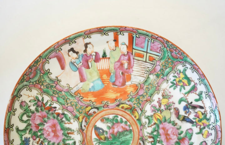 ANTIQUE ROSE MEDALLION PLATES