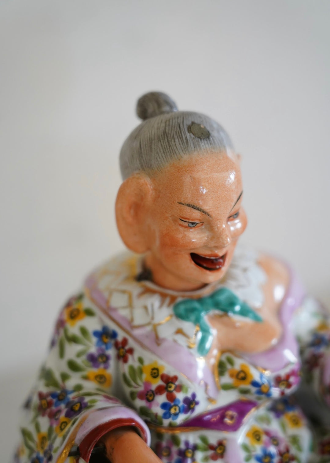 ANTIQUE CAPODIMONTE NODDING PAGODA