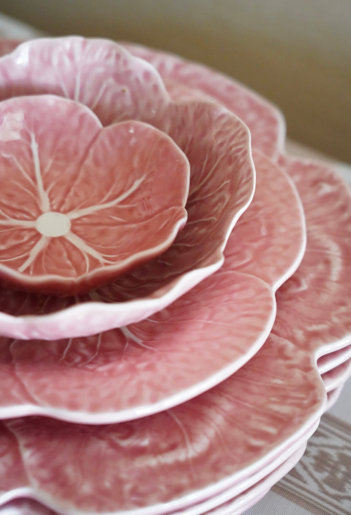 PAIR OF 9” BORDALLO PINHEIRO LUNCHEON PLATE