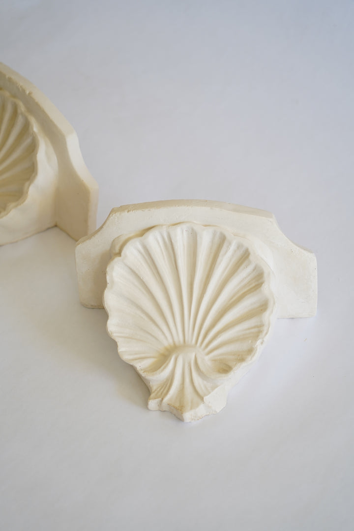 PLASTER SHELL SCONCE SHELVES
