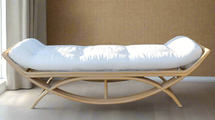 VINTAGE BAMBOO & RATTAN DAYBED CHAISE