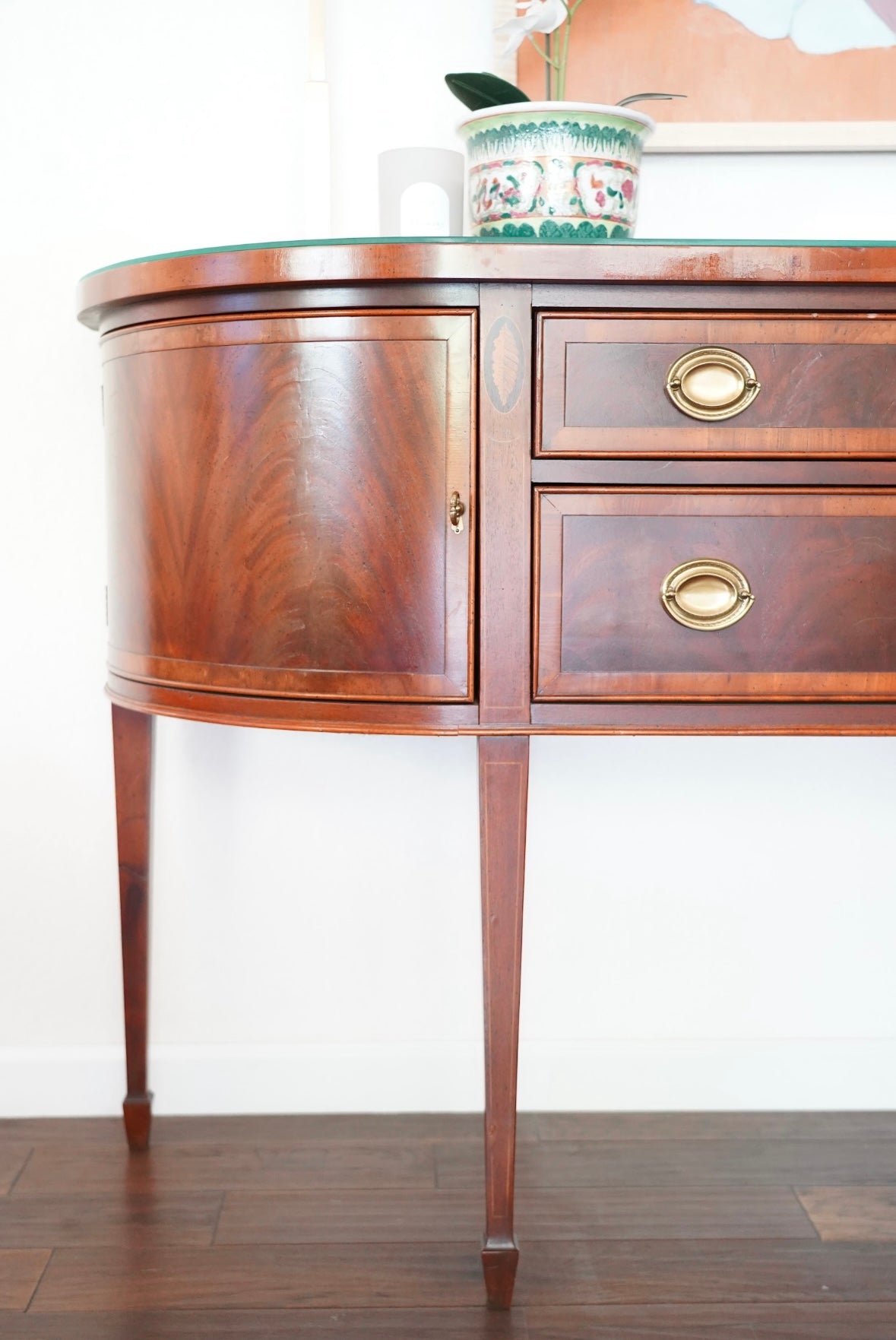 HEKMAN SIDEBOARD