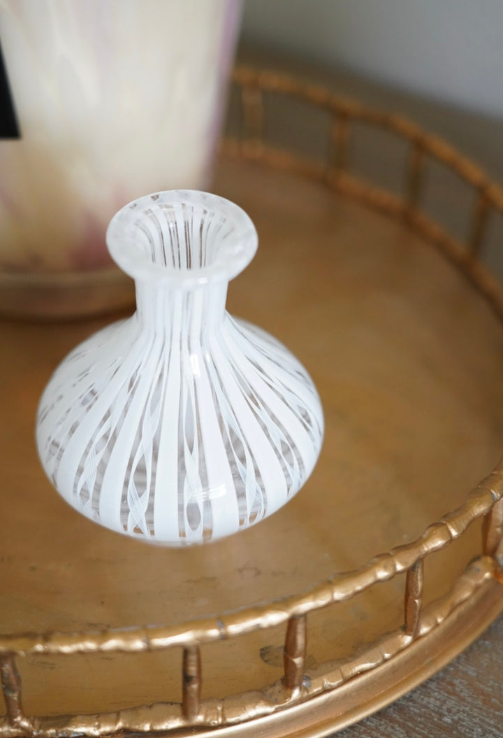 MURANO LATTICINO RIBBON BUD VASE