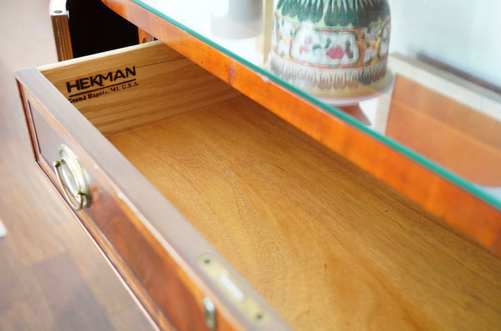 HEKMAN SIDEBOARD