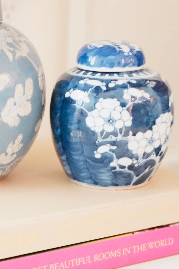 BLUE GINGER JAR VASE