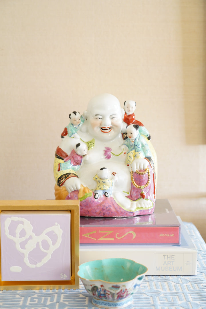 LARGE FAMILLE ROSE BUDDHA