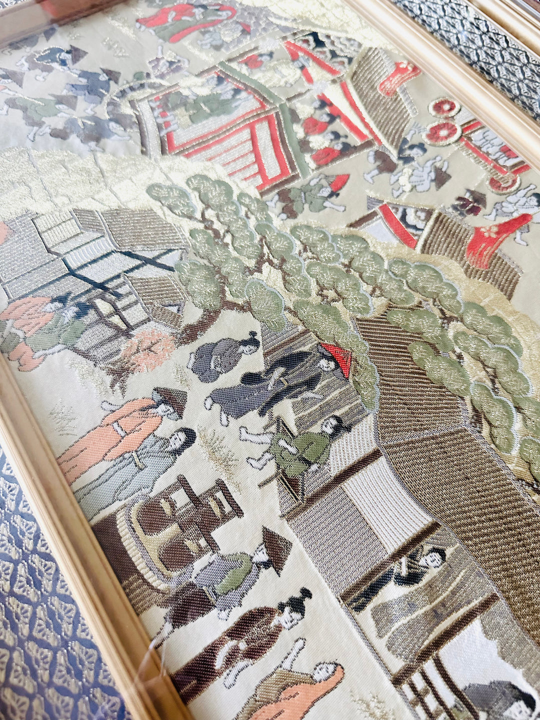 PAIR OF SILK EMBROIDERED FRAMED ART