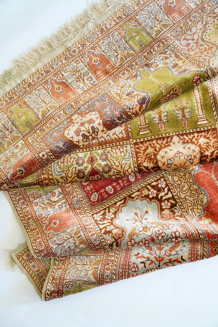 SILK PERSIAN RUG