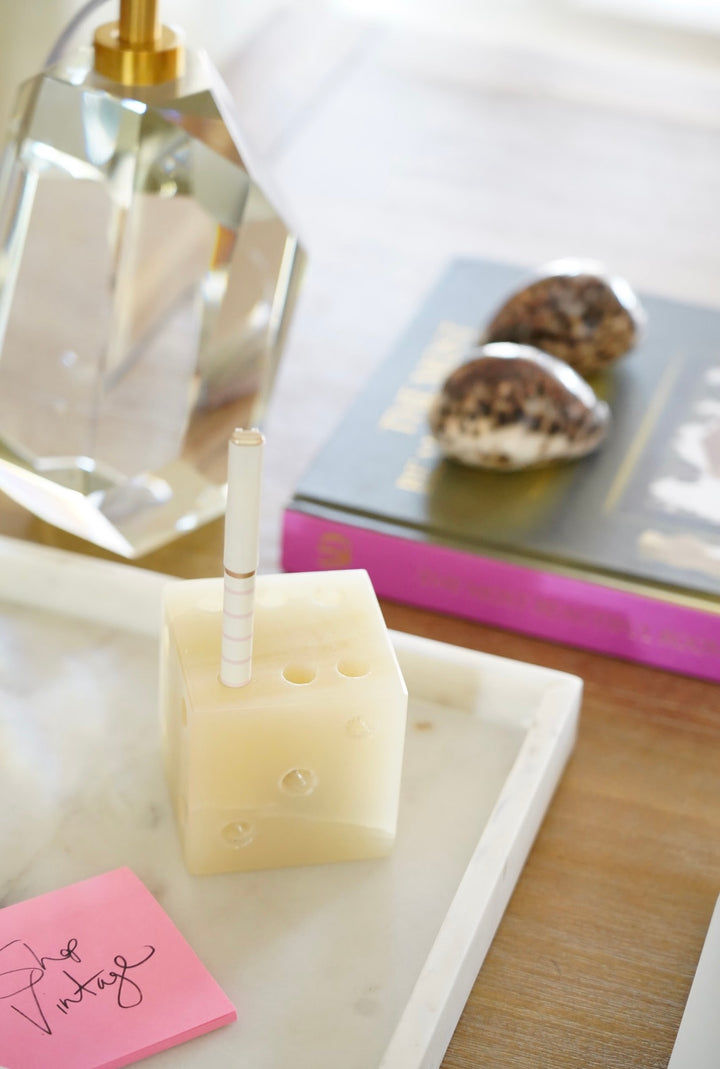 ONYX DICE PENCIL HOLDER