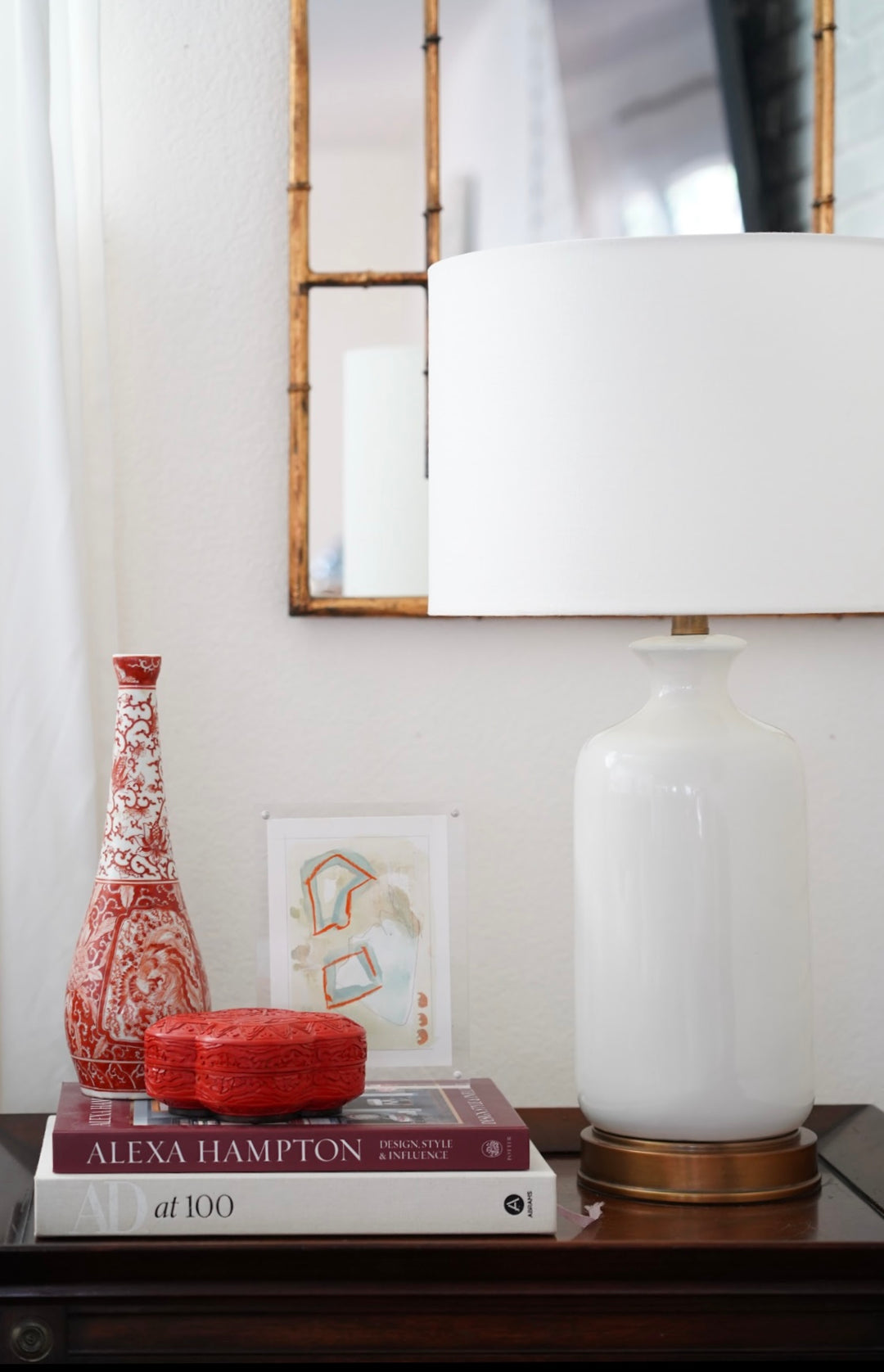 CHINESE LONG NECK VASE