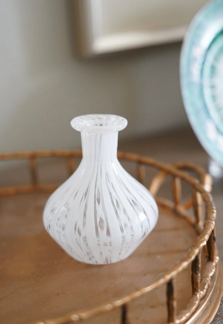 MURANO LATTICINO RIBBON BUD VASE
