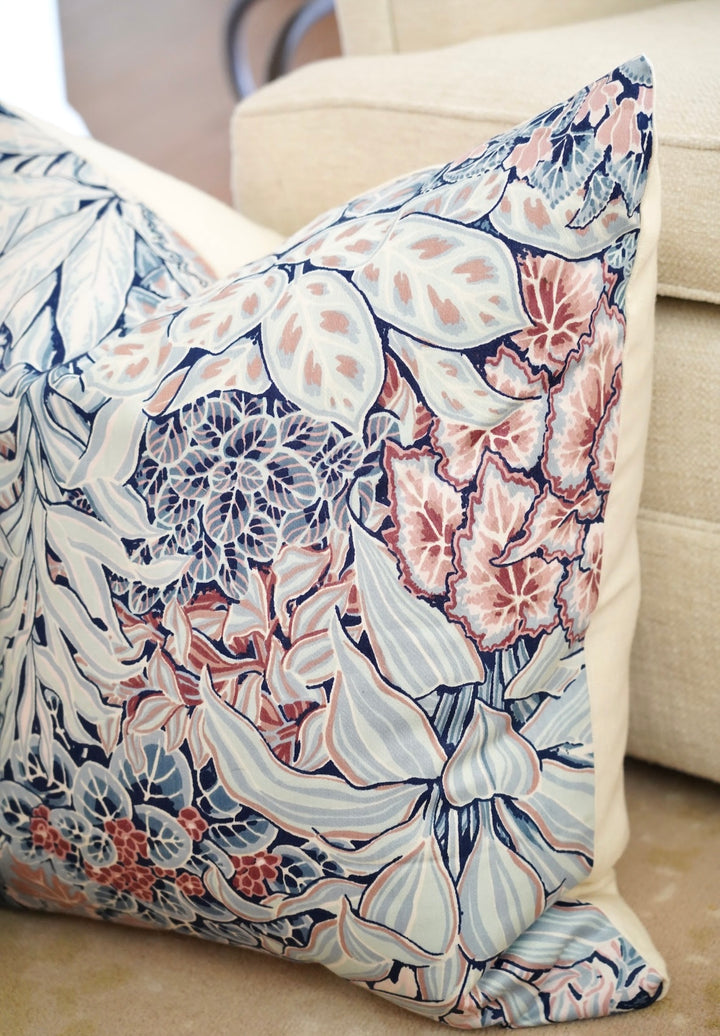 SCHUMACHER RAIN FOREST PILLOW