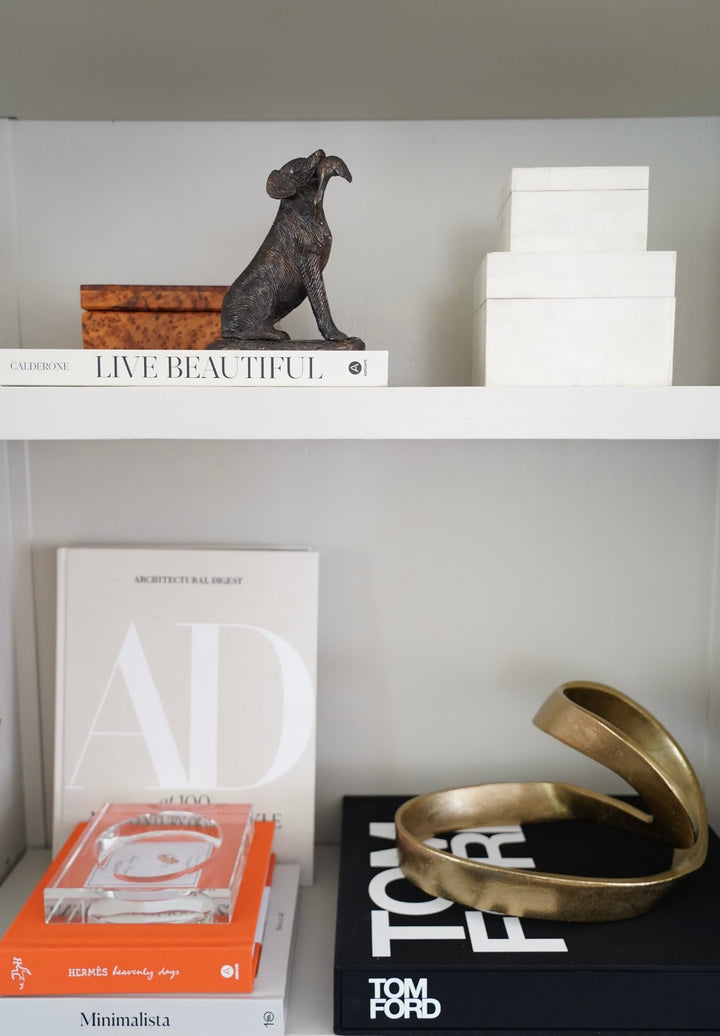 CAST BRONZE HUNTING DOG