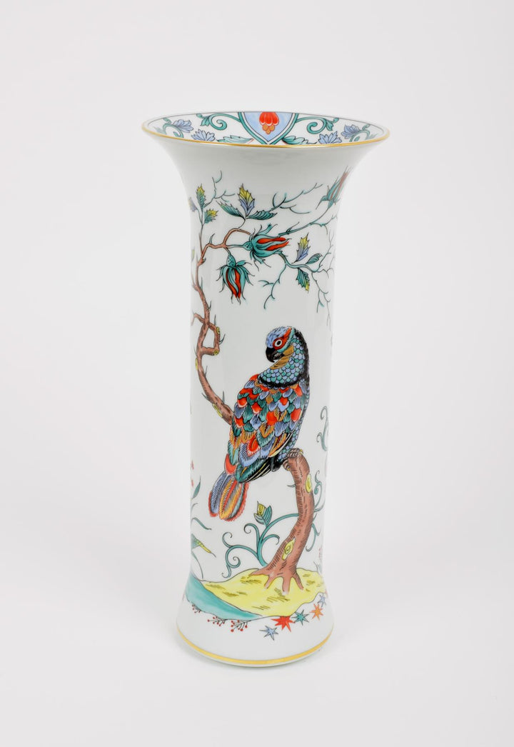 PORCELAIN AZURARA VASE W/ BIRD MOTIF