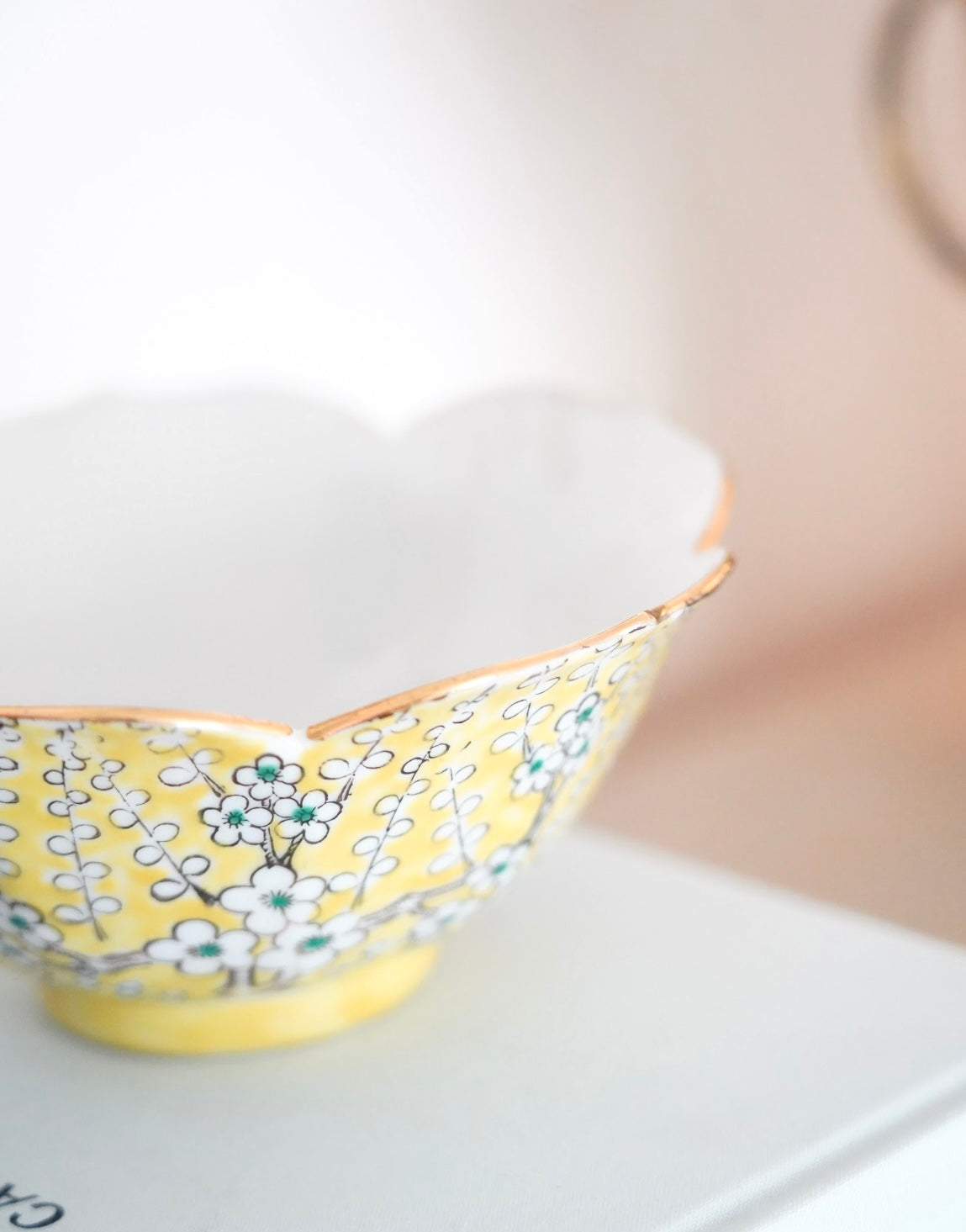 VINTAGE YELLOW CHERRY BLOSSOM BOWL