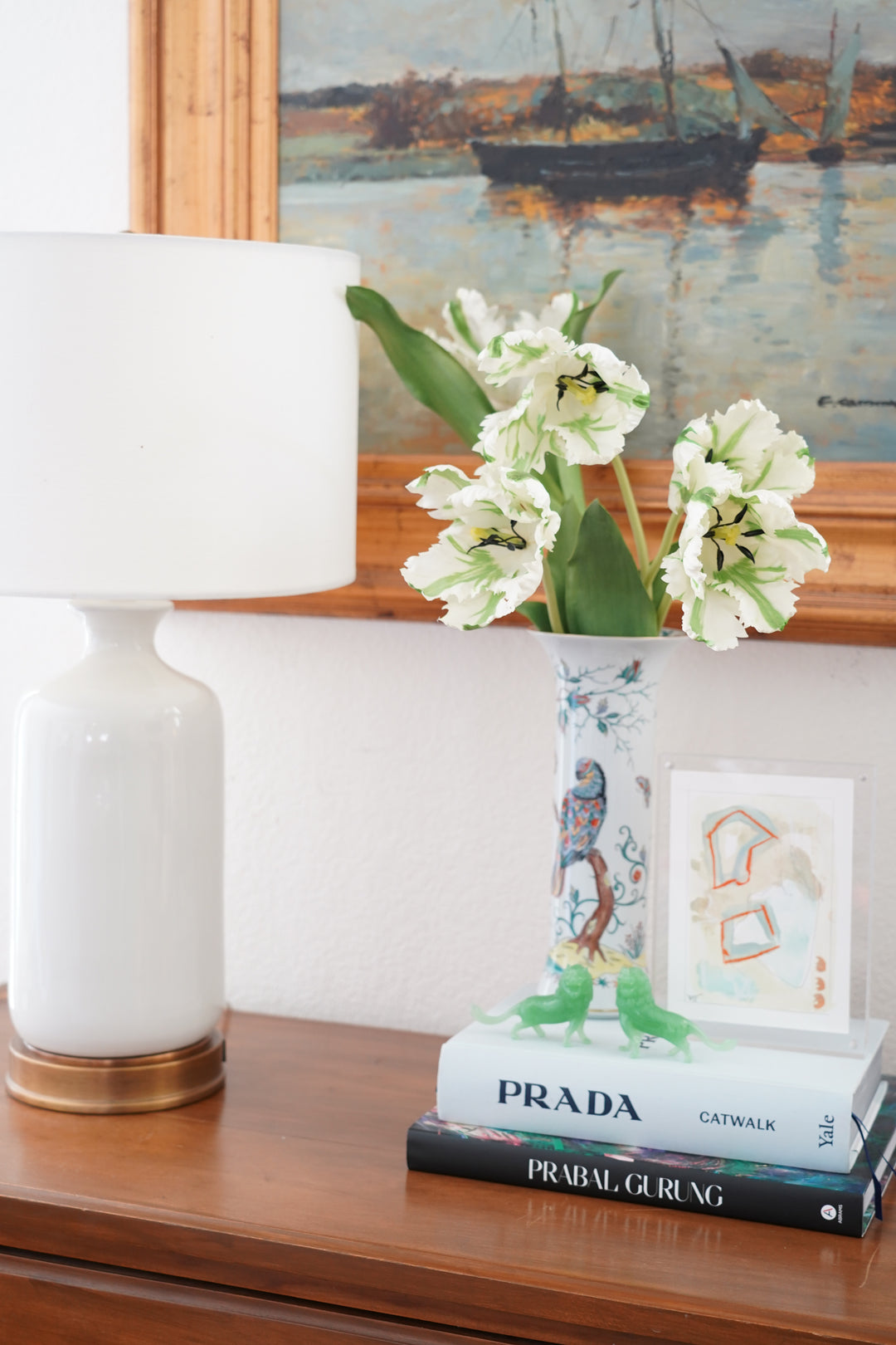 PORCELAIN AZURARA VASE W/ BIRD MOTIF