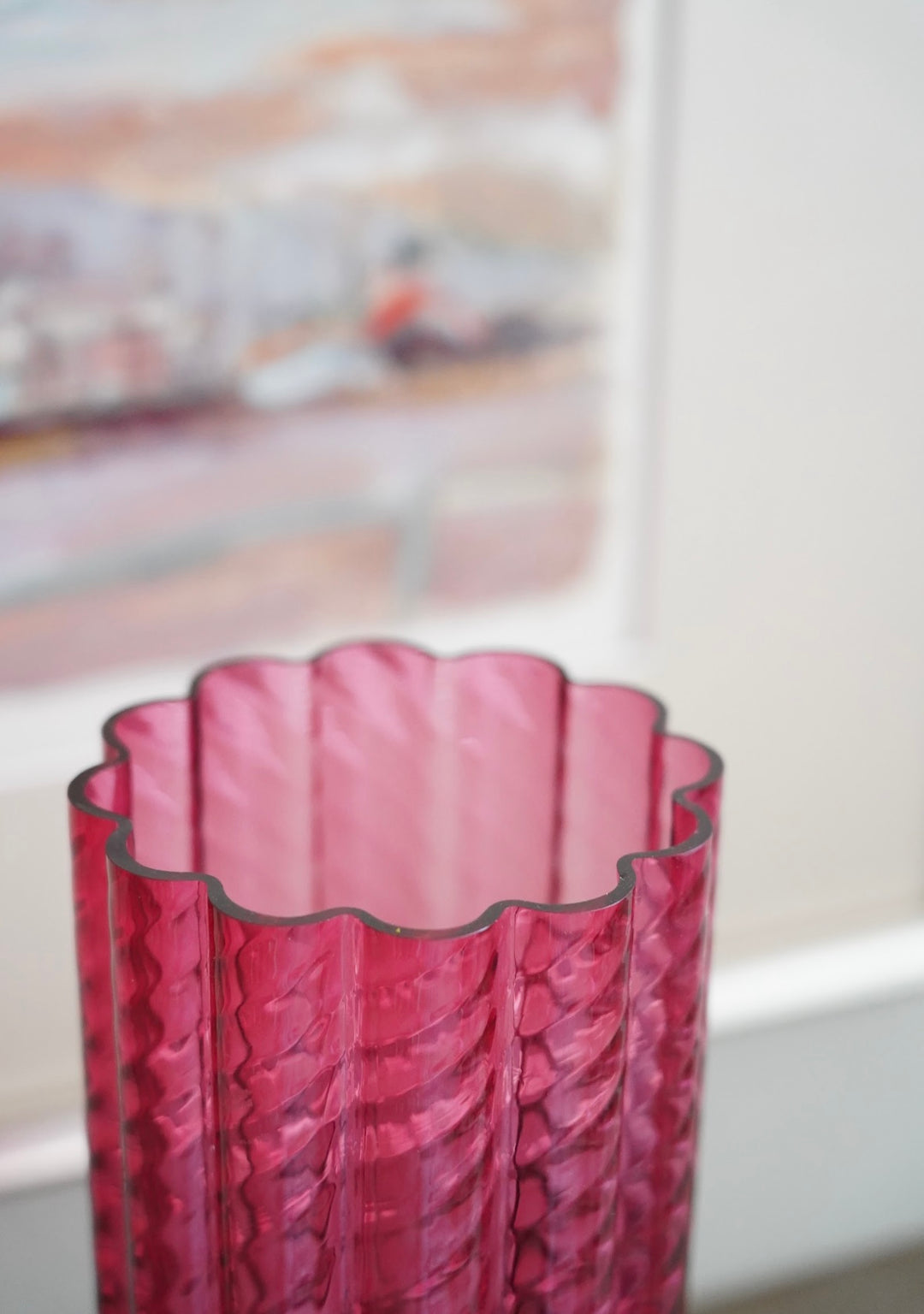 PINK RIBBED VASE