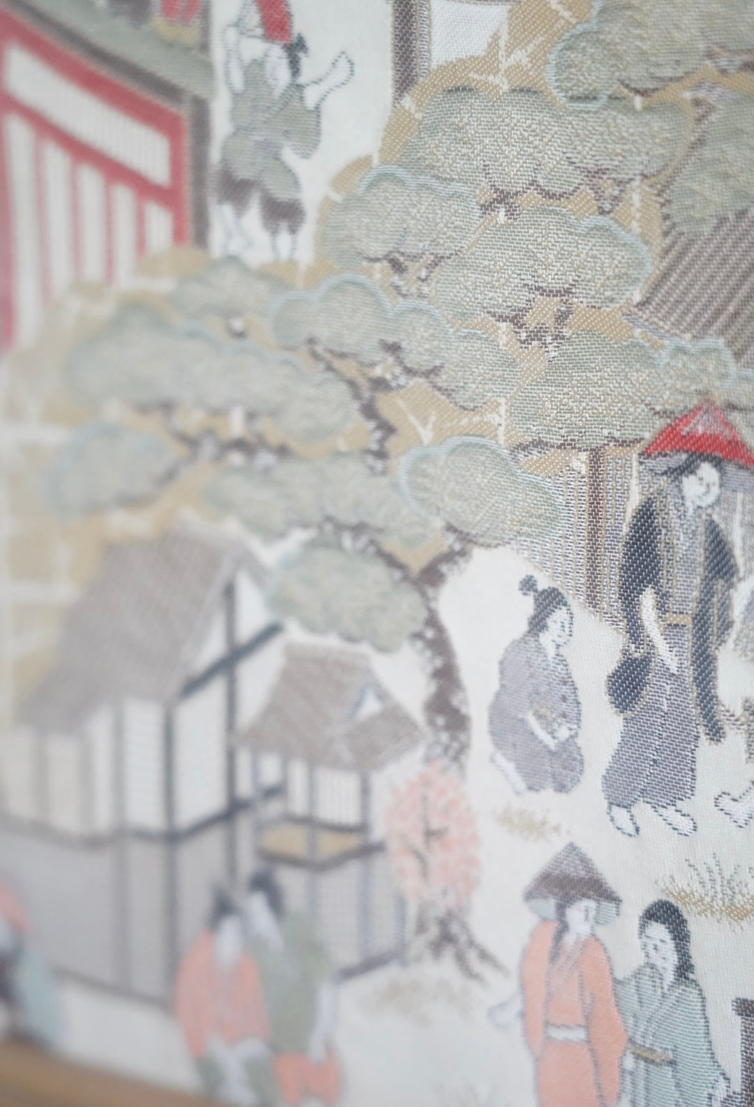 PAIR OF SILK EMBROIDERED FRAMED ART