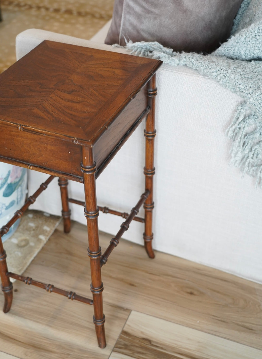 VINTAGE BAMBOO WOODEN SIDE TABLE