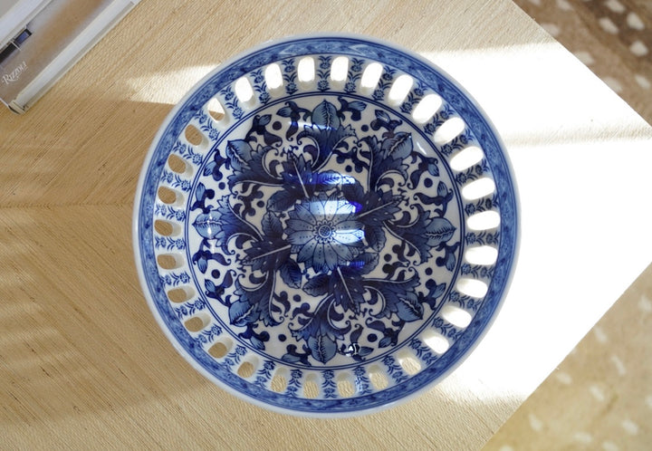 BLUE & WHITE FLORAL EYELET BOWL