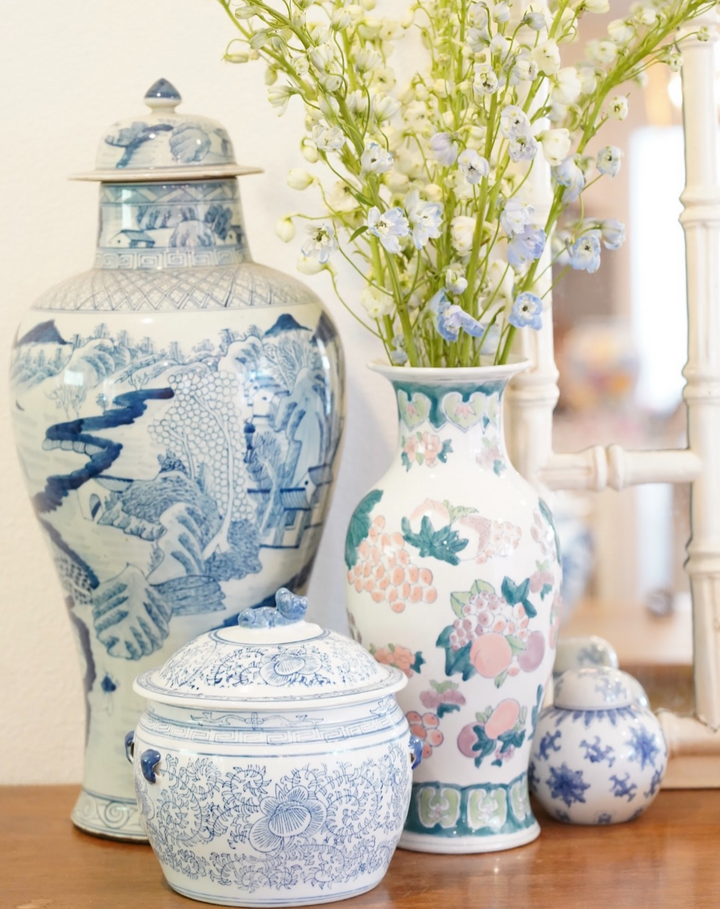 VINTAGE MEDIUM CHINESE GINGER JAR