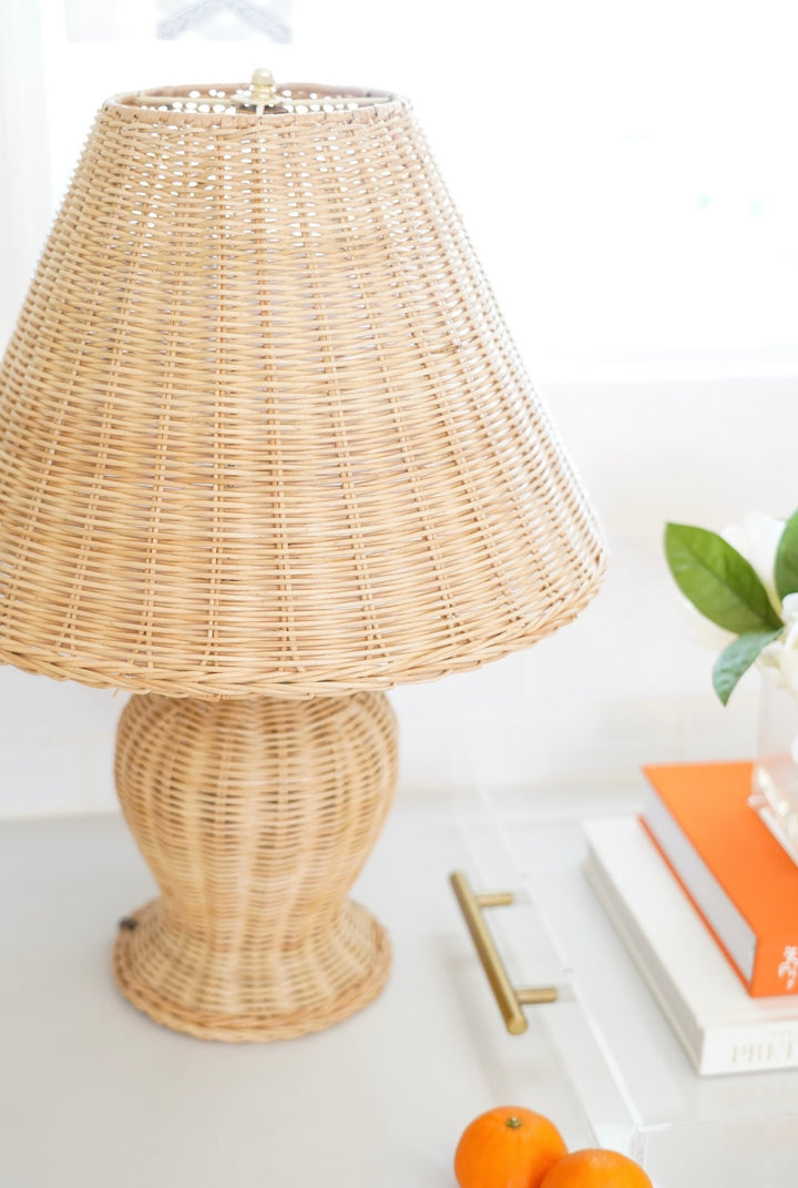 WICKER LAMP
