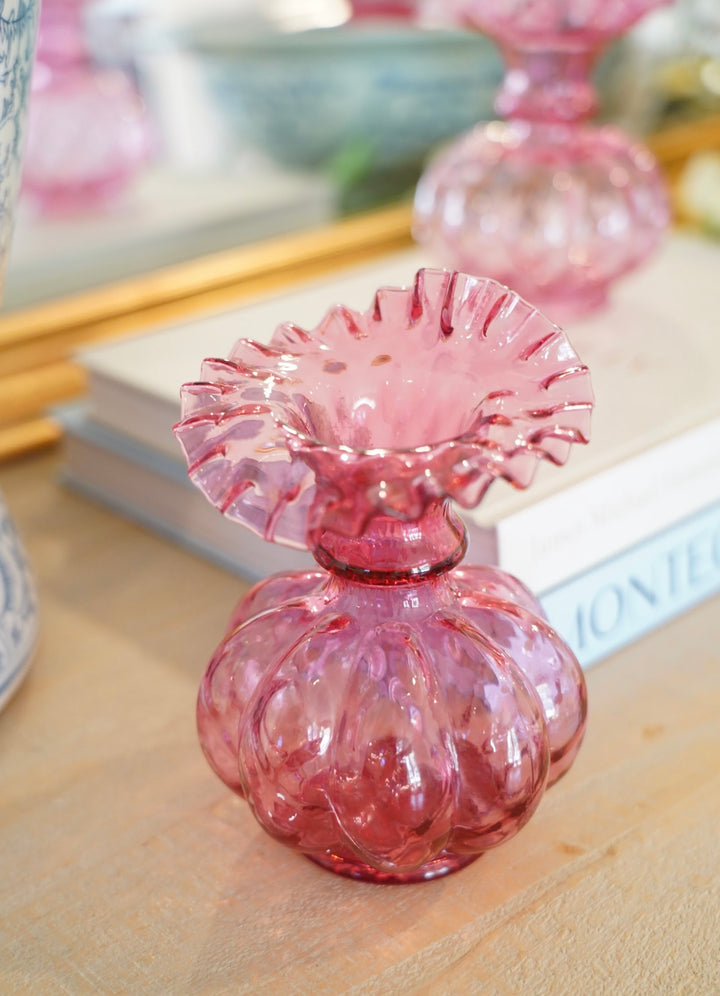 VINTAGE FENTON DEEP CRANBERRY RUFFLED EDGE VASE