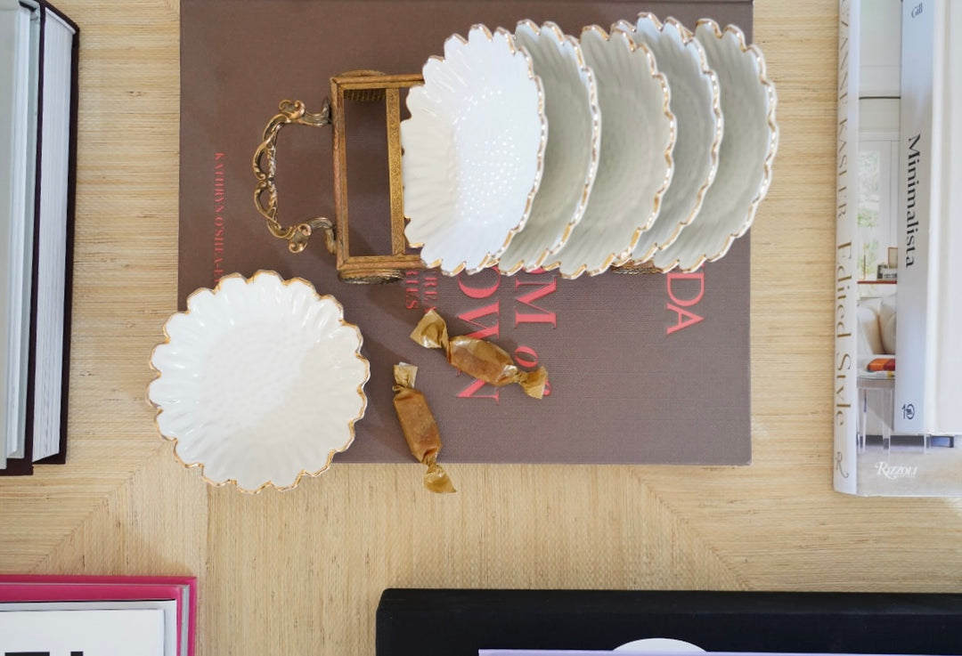 GILT GOLD SUNFLOWER DISHES WITH DISPLAY