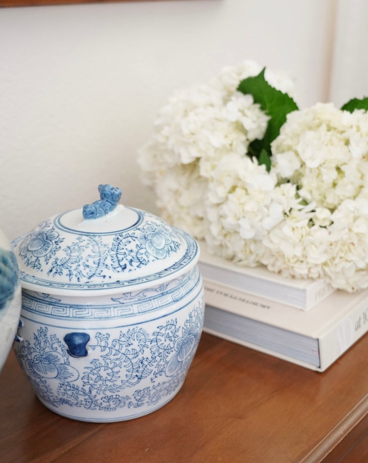 VINTAGE MEDIUM CHINESE GINGER JAR