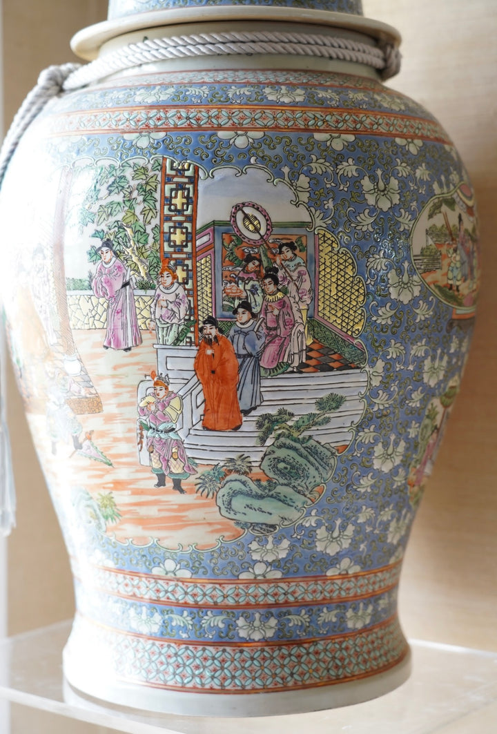 LARGE FOO DOG TEMPLE JAR