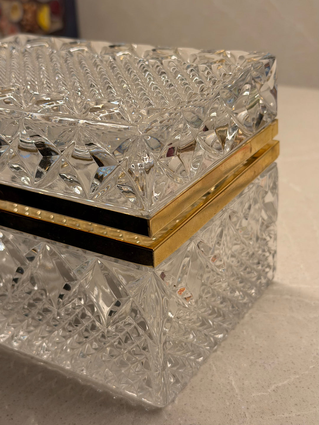 CUT CRYSTAL GLASS CASKET BOX