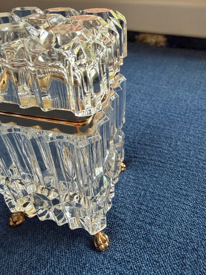 FOOTED SMALL CUT CRYSTAL GLASS CASKET BOX