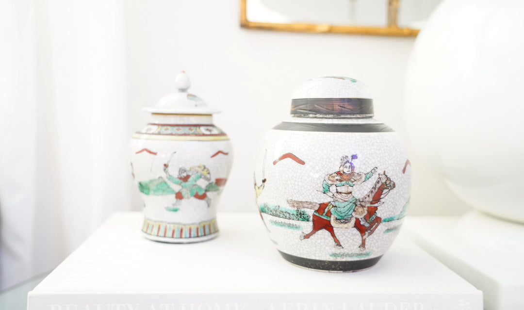 CHINESE NANKING CRACKLE-GLAZED PORCELAIN JAR