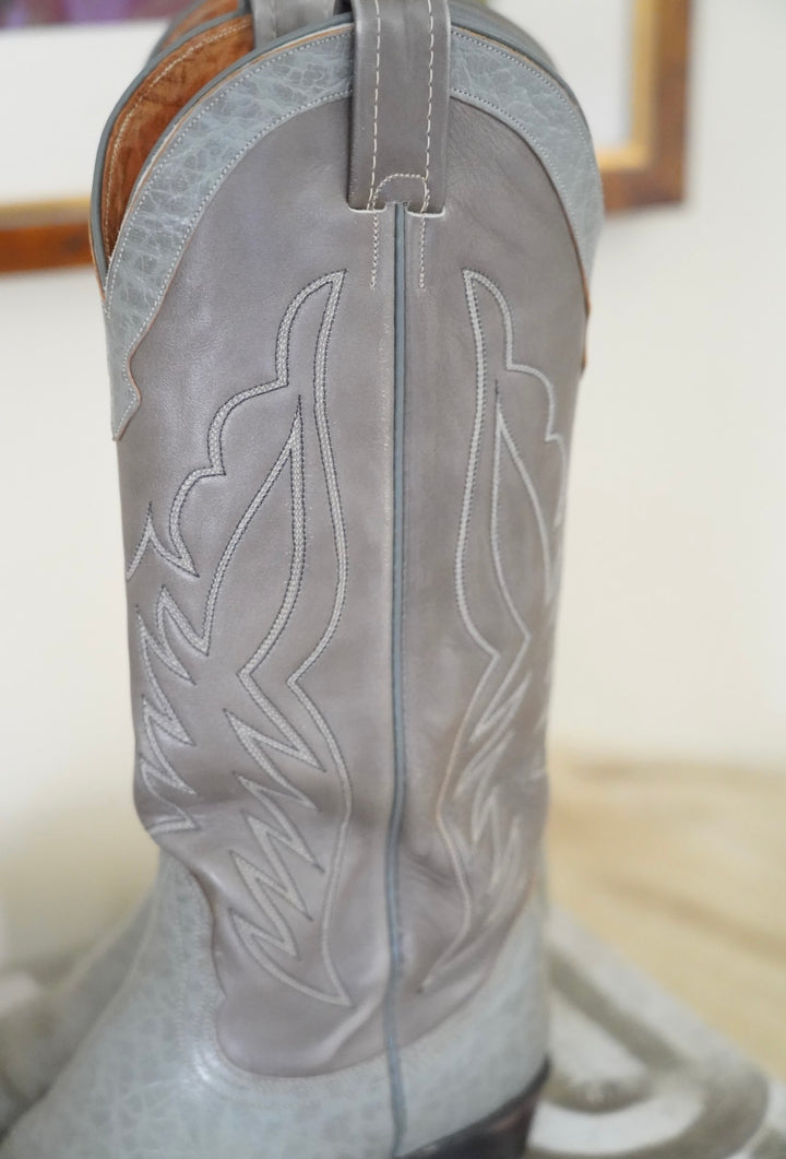 VINTAGE COWBOY BOOTS