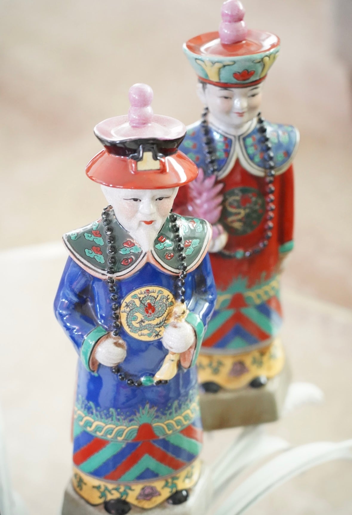 PAIR OF CHINESE PORCELAIN QING EMPEROR FIGURES
