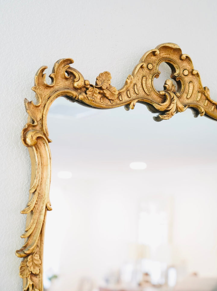 GILT LEAF ACCENT MIRROR