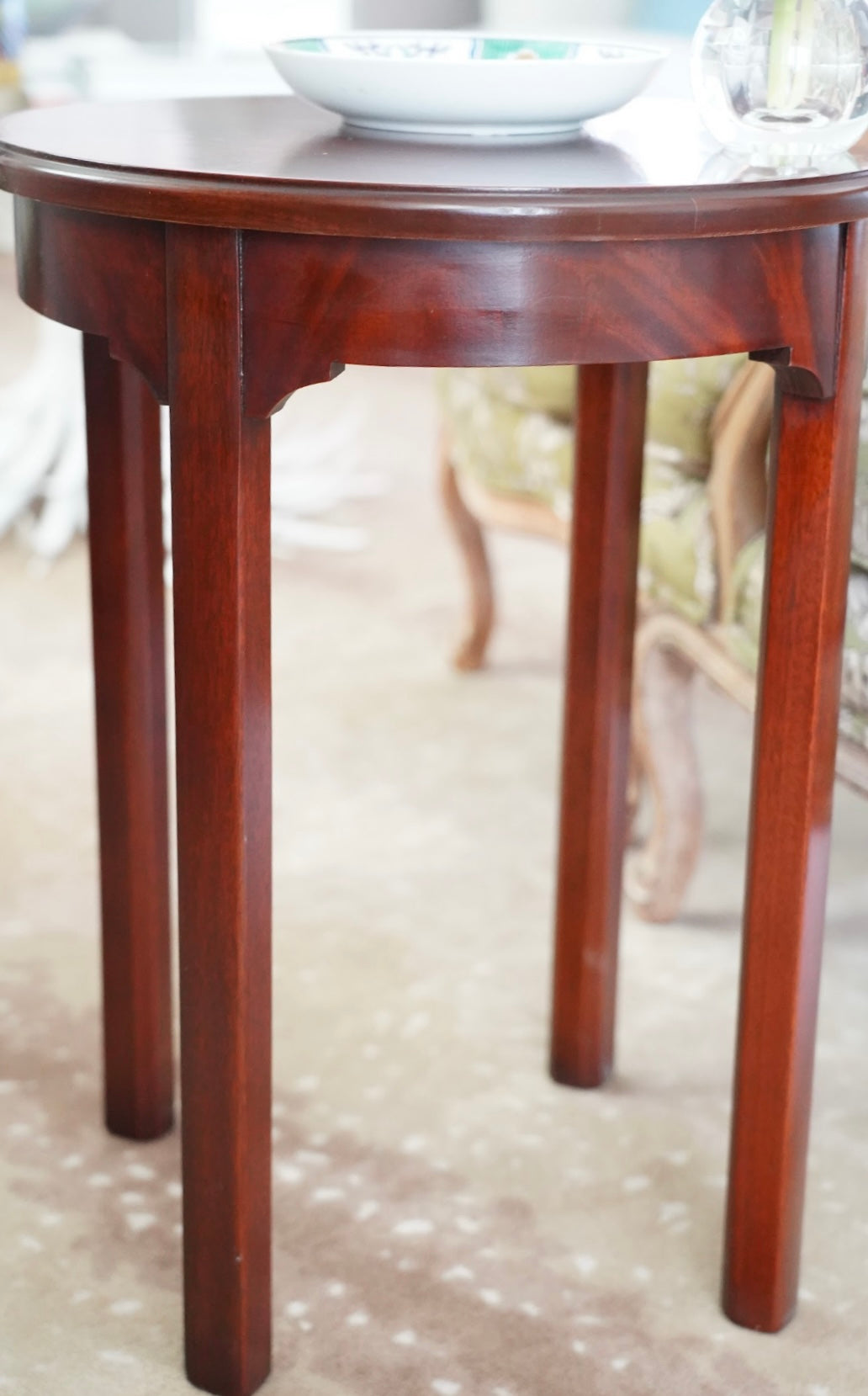 ROUND INLAY SIDE TABLE