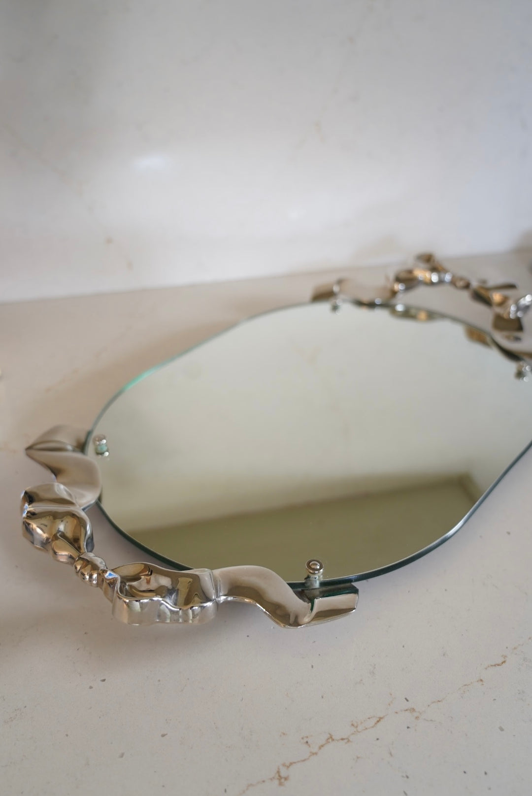 VINTAGE RIBBON TRAY