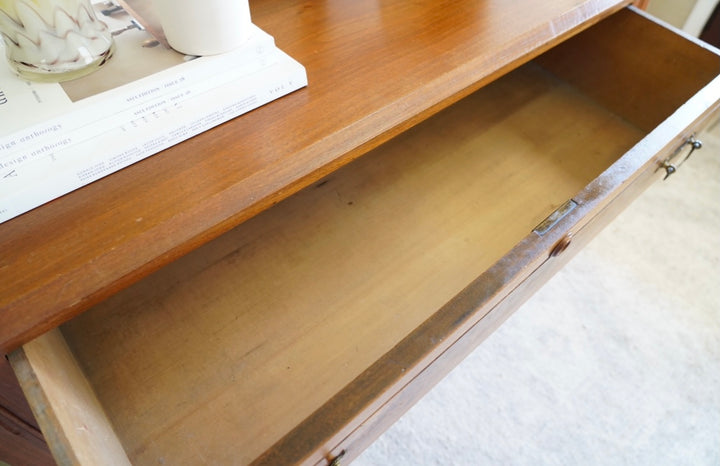 VINTAGE WALNUT CHEST OF DRAWERS WITH BURL WOOD