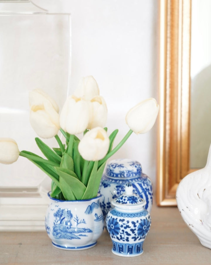 VINTAGE MINIATURE GINGER JARS & BUD VASE